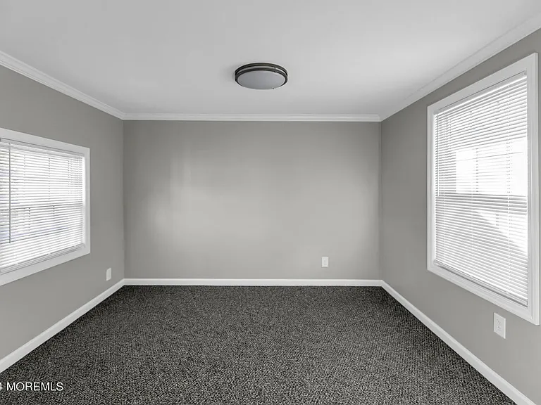 717 Harmony Rd — Photo 14