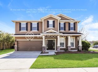 2756 Walden Woods Dr, Plant City, FL 33566
