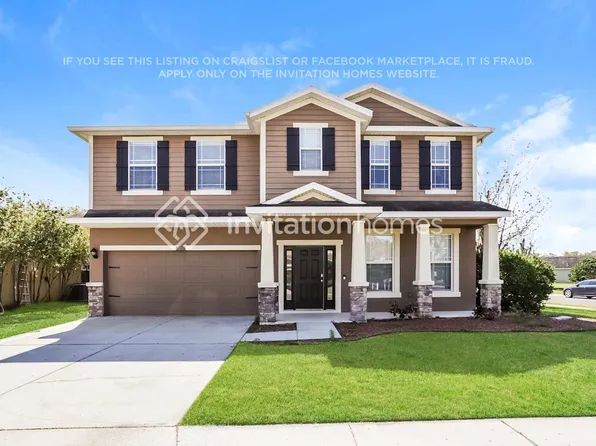 2756 Walden Woods Dr, Plant City, FL 33566