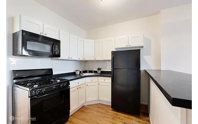 Rented by Douglas Elliman | media 20