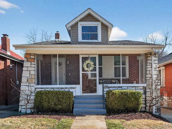 1432 Bredell Ave, Saint Louis, MO 63117