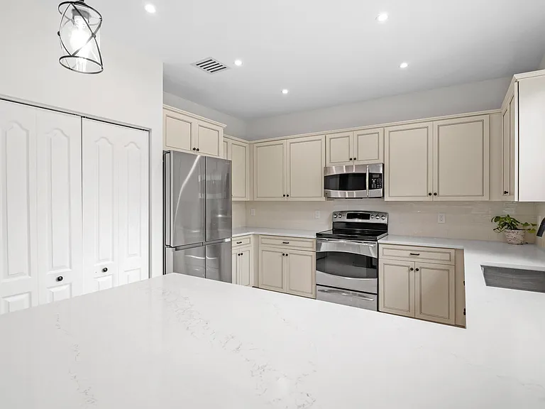 6007 SW Bald Eagle Dr — Photo 12
