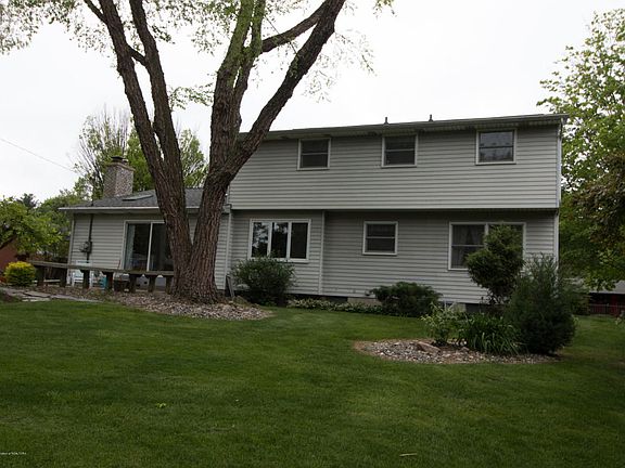 3rd image of 3830 New Salem Ave