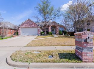 2700 Pyramid Ln, Mansfield, TX 76063