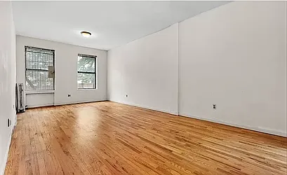 Rented by Elegran