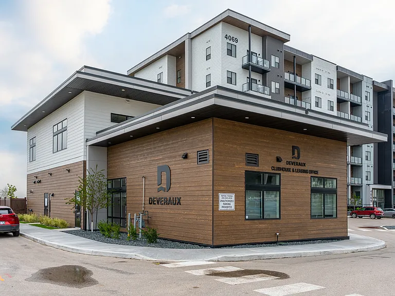 4067 Portage Ave — Photo 10