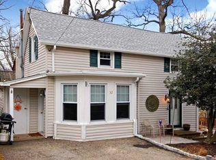 32 Embury Pl, Mount Tabor, NJ 07878