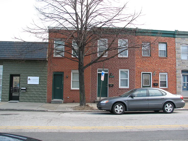 1113 S Hanover St — Photo 16