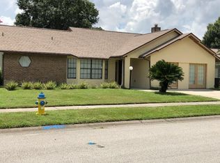 28229 Tanglewood Dr, Zephyrhills, FL 33543