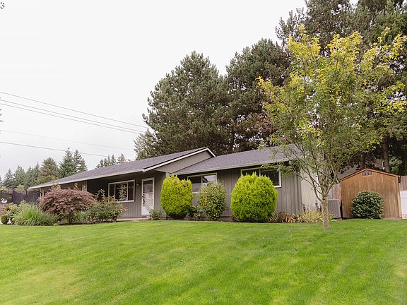 2nd image of 8717 NE 28th Ct