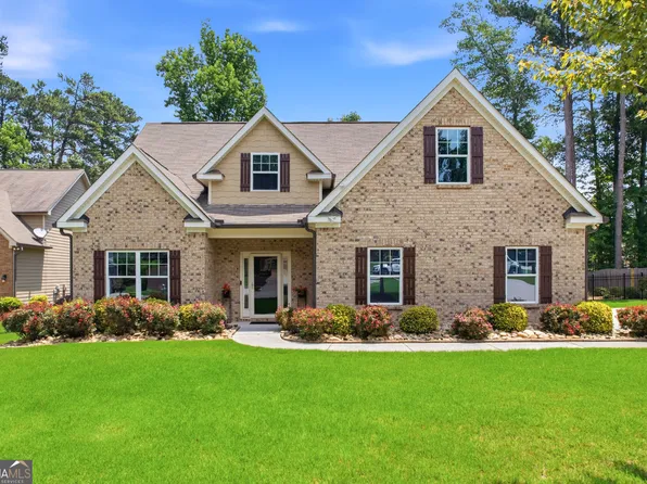 332 Shiloh Valley Dr, Lithia Springs, GA 30122