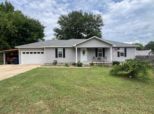 275 Harrison St, Savannah, TN 38372