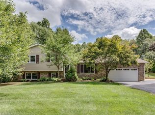 2865 Premae Dr, Akron, OH 44312