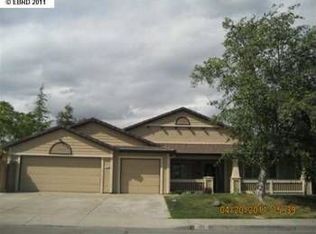 150 Honey Ln, Oakley, CA 94561