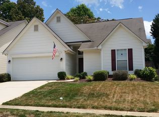 6826 Brachnell View Dr, Charlotte, NC 28269