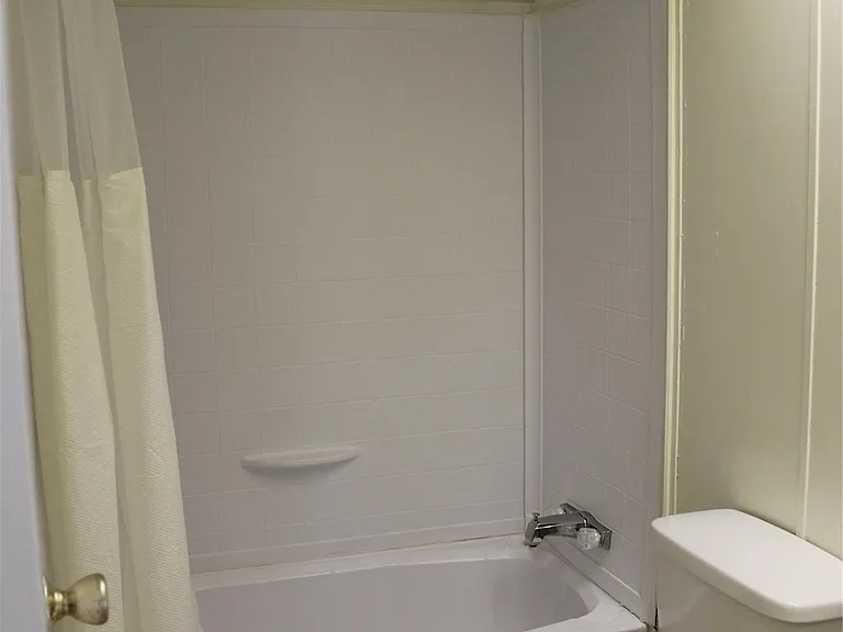 14111 S Green Hills Loop #B — Photo 6