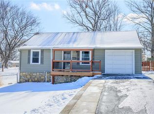 4003 Locust Ave, Kansas City, KS 66106