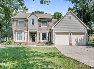 1045 Fairway Ridge Rd NW, Concord, NC 28027