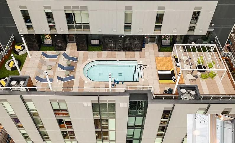 1st image of 4515 Brooklyn Ave NE #1