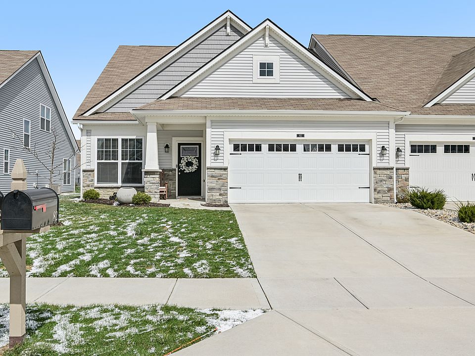1st image of 82 Hovden Dr