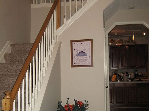 2 Level Foyer with Hardwoods