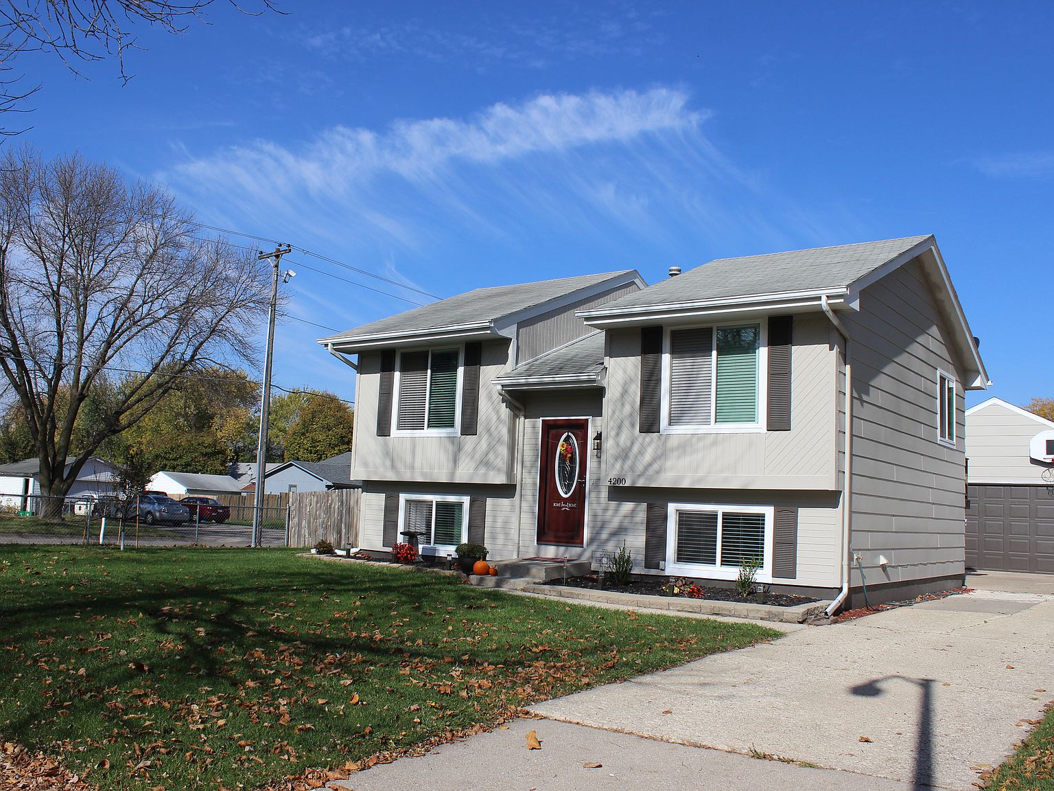 4200 E Ovid Ave, Des Moines, IA 50317 Zillow