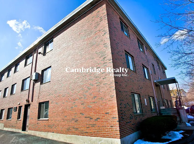 14 Murdock St #3-2T — Photo 6