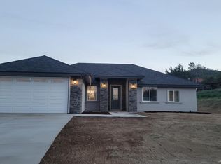 21416 Stage Dr, Tehachapi, CA 93561