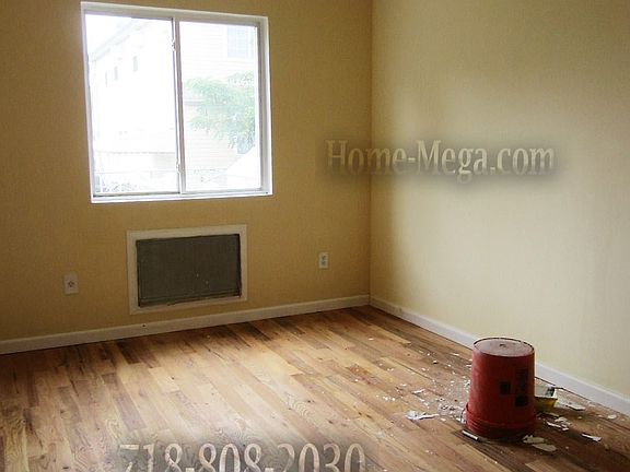 4th image of 174-31 140 Ave