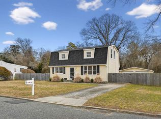17 Siskin Ln, Cape May Court House, NJ 08210