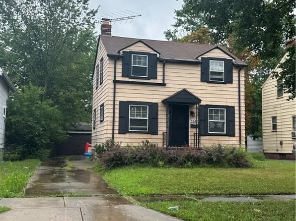 5540 Dalewood Ave, Maple Heights, OH 44137
