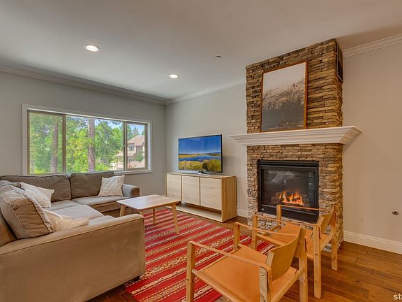 5th image of 3987 Manzanita Ave #402