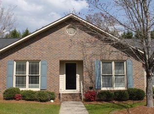 204 Woodhaven Ct, Greenwood, SC 29649