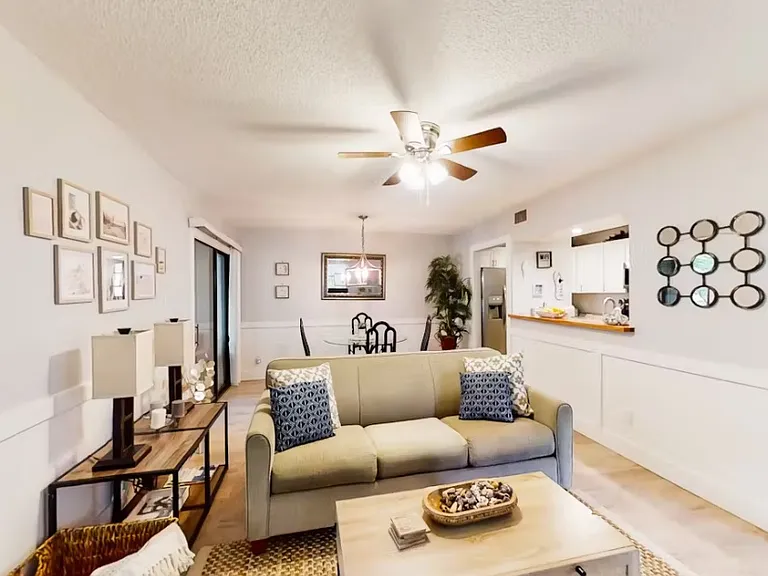 2 Tarragona Ct — Photo 5