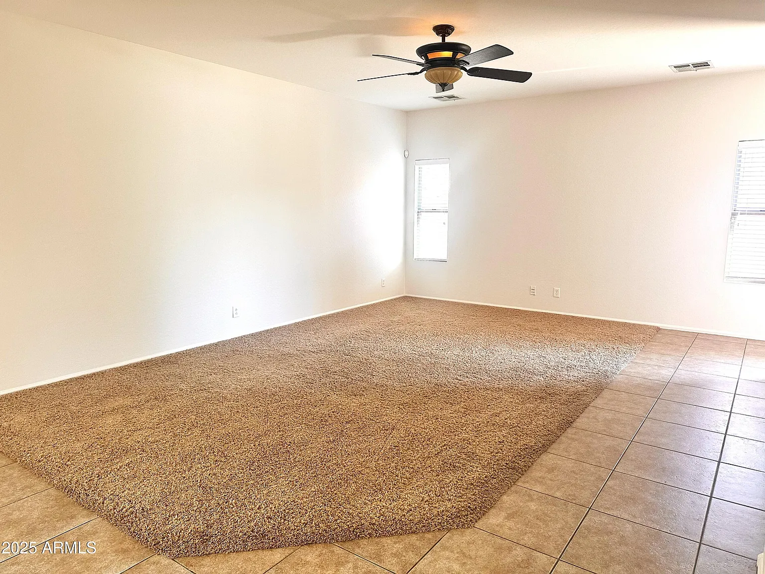 3 bed, 1608 sqft, $2,600 — Photo 4