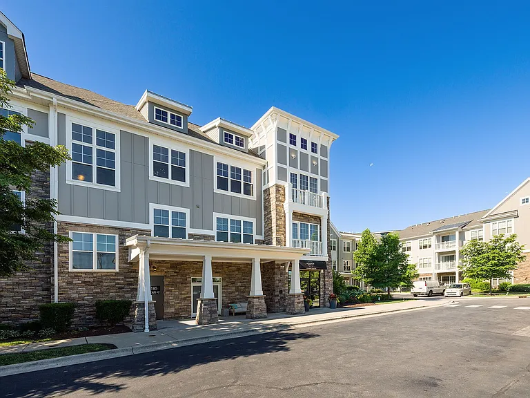 Reserve at Glenview — Photo 17