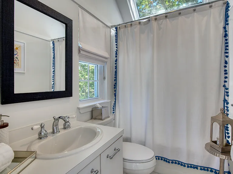 45 Wooded Oak Ln — Photo 10
