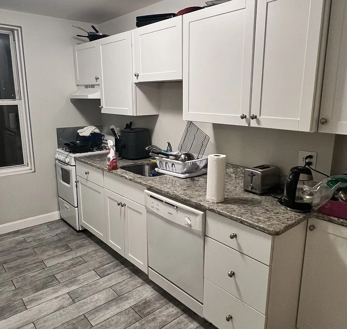 2 bed, $3,360 — Photo 1