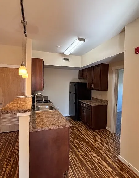 701 Saint James Street — Photo 7
