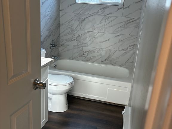 3rd image of 12915 47th Ave SW #5