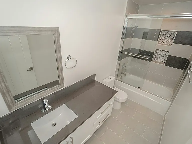 2631 S La Salle Ave #2631 — Photo 13
