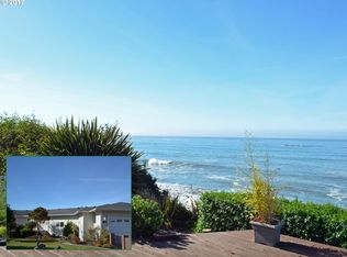 14988 Oceanview Dr, Brookings, OR 97415