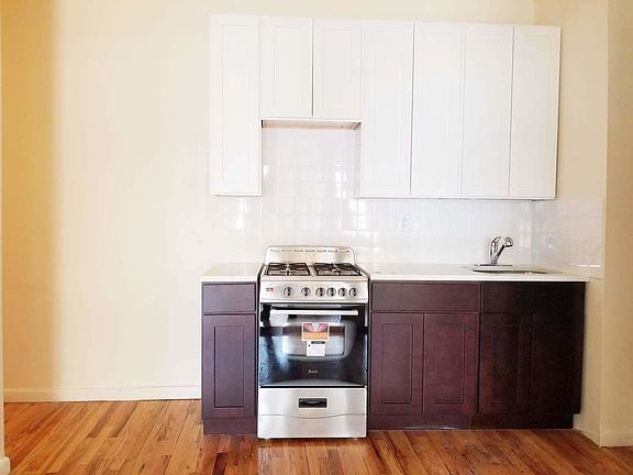 2nd image of 784 4th Ave APT 10B