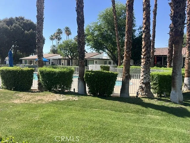 2 bed, 1381 sqft, $5,500 — Photo 2