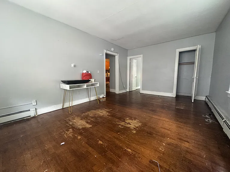 198 S Marshall St #2D — Photo 10