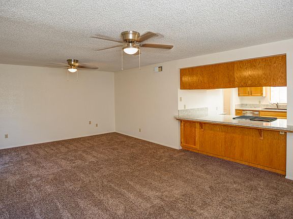 4th image of 1009 W Avenue J7
