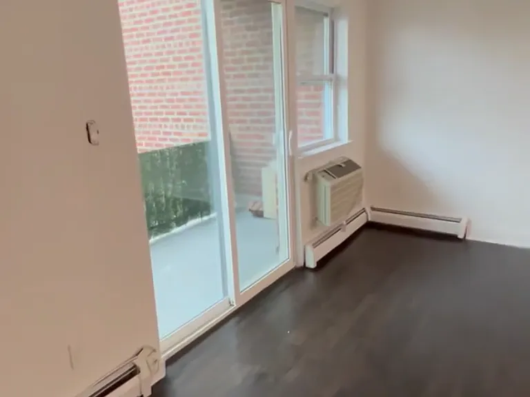 7550 Furmanville Ave #3 — Photo 5