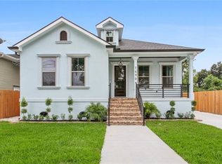 1490 Mithra St, New Orleans, LA 70122