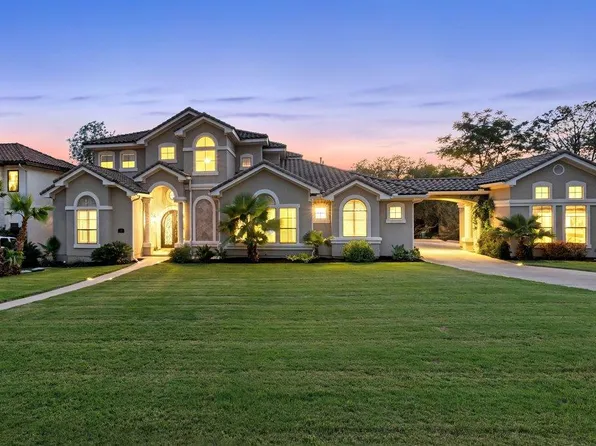 701 Hurst Creek Rd, Lakeway, TX 78734