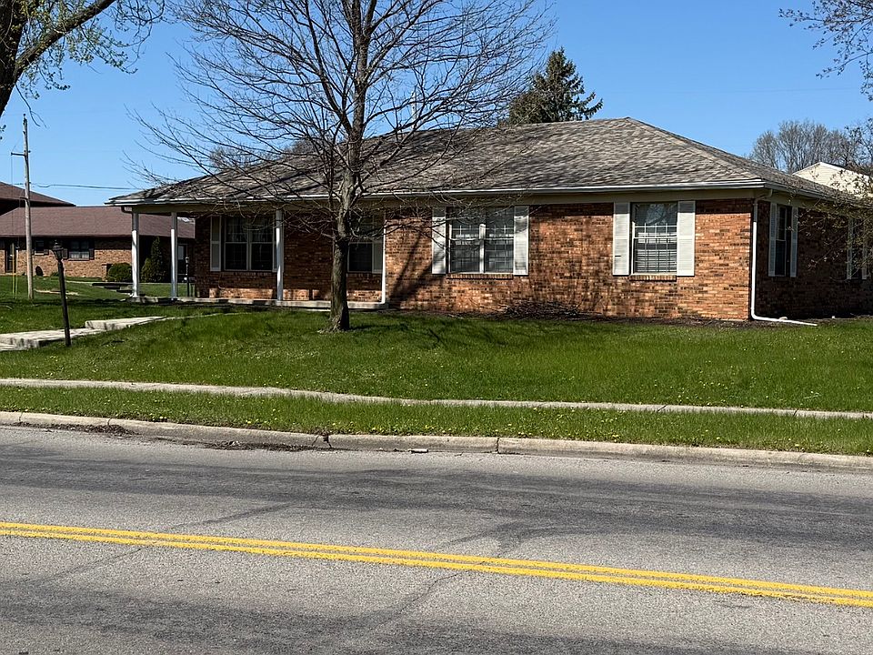 1st image of 1952 Edgewood Dr #1